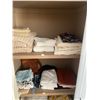 Image 3 : Large Assortment Of Linen And Towels