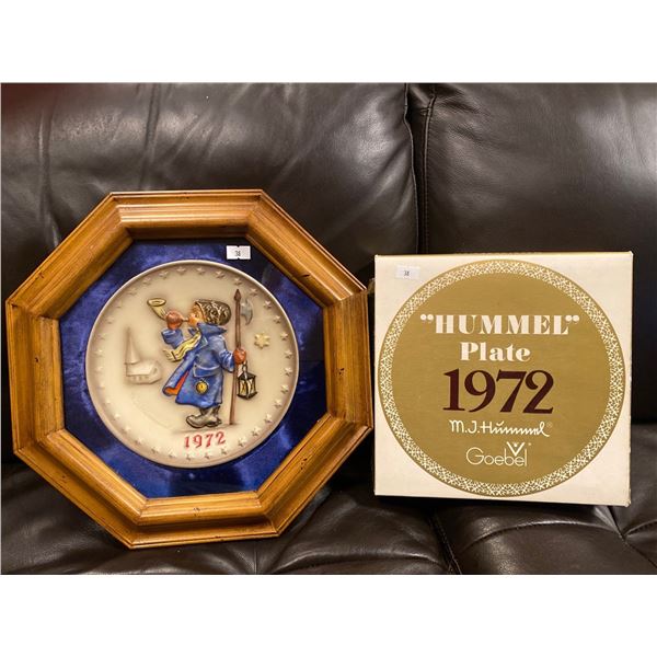 M.J. Hummel Annual Plate 1972 In Bas Relief 13 x 13