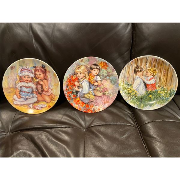 Set Of 3 Wedgewood Collectable Decorative Plates