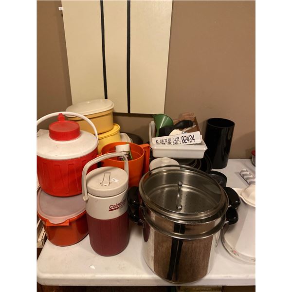 Assortment Of Kitchen Ware