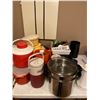 Image 1 : Assortment Of Kitchen Ware