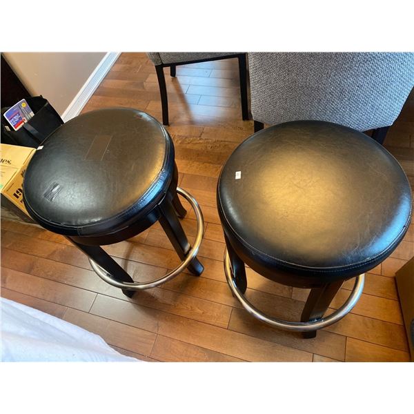 Set Of Round Bar Stools