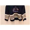 Image 2 : * Kids Vancouver Canucks Hockey Jersey - Size Medium