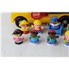 Image 3 : Fisher Price Little People Bus Toy and Figurines