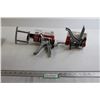 Image 1 : (2) Brake Pad Spreaders
