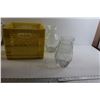 Image 1 : (3) Glass Vases