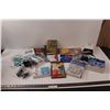 Image 1 : Various CD-ROM, (8) CD-Recordable, Headphones, Lens Cleaning Kit, Corded Mouse etc.