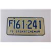 Image 2 : Pair of Vintage 1976 Saskatchewan License Plate's