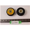 Image 1 : (2) Boston Bruins Pucks Official NHL