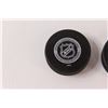 Image 3 : (2) Boston Bruins Pucks Official NHL