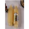 Image 8 : Christmas Ornaments/Decor & (2) Candles