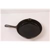 Image 2 : Vintage GSW (General Steel Wares) No.9 Cast Iron Pan
