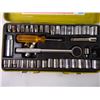 Image 2 : 40 Piece Metric and Inch Ratchet and Socket Set