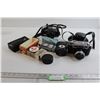 Image 1 : (2) Vintage Cameras with Accessories