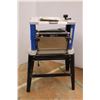 Image 5 : *Mastercraft Thickness Planer with Heavy Duty Steel Stand - Appears New