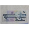 Image 2 : (2) Canadian $5 Bills - 1986, 2002