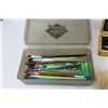 Image 2 : Wooden Carving Set, Magnifying Glass, Paintbrushes, Mechanical Pencils, Fans, etc.