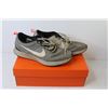 Image 5 : Pair of Nike Shoes - Size 11