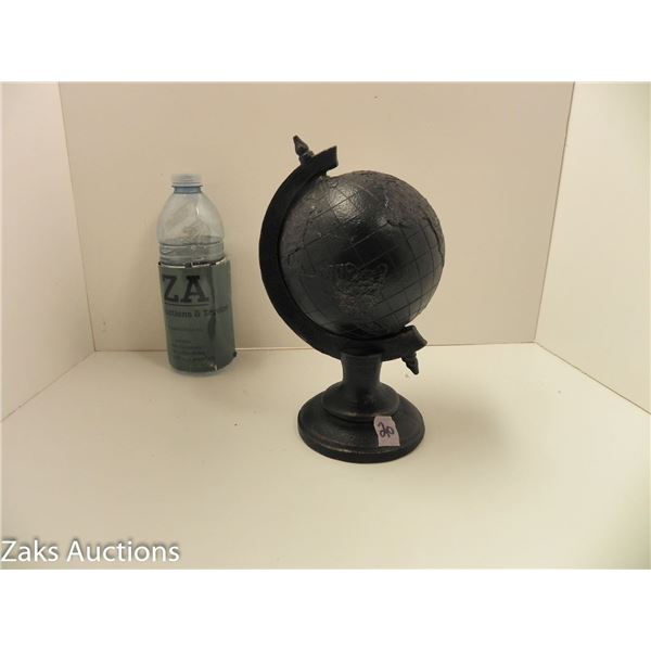 FUSED METAL GLOBE ON METAL BASE