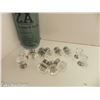 Image 1 : LOT OF 10 CRYSTAL STYLE CABINET PULLS (WITH HARDWARE)
