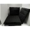 Image 1 : 4 OUTDOOR PILLOWS
