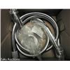 Image 2 : ORIGINAL DELTA SHOWER HEAD WITH ACCESSORIES