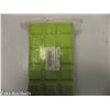 Image 3 : 2 PC SILICONE ICE TRAY/MOLDS