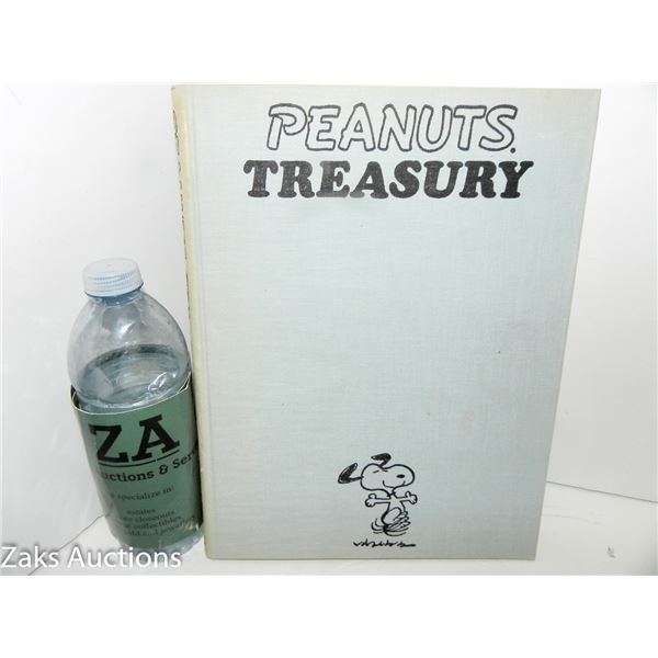 1968 PEANUTS TREASURY - SNOPPY CARTOONS - 4TH PRINTING 1970 FANTASTIC SHAPE