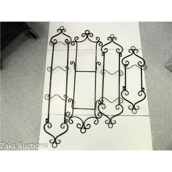 4 MATCHING WALL PLATE HOLDERS