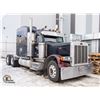 Image 1 : BAILIFF SEIZED: 2004 PETERBILT TRACTOR