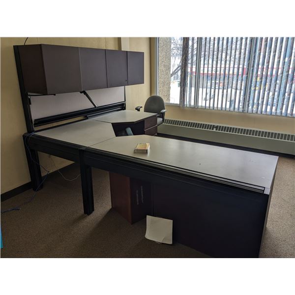 Room Contents C/W 3 Section Desk, Pull out Keyboard Tray, Upper and Office Chair