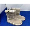 Image 1 : Sherpa Lined Kids Boots (Size 12)