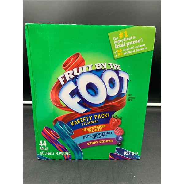 Fruit By The Foot Variety Pack (44 rolls)