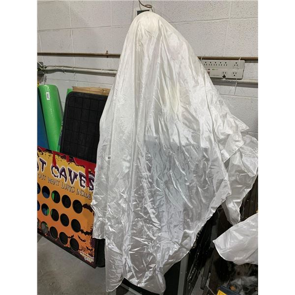 Animatronic Ghost Halloween Decor