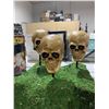 Image 1 : 3 Skull Halloween Decor