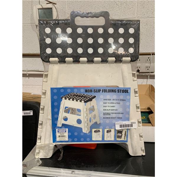 Non-Slip Folding Stool 29x22x32cm NEW