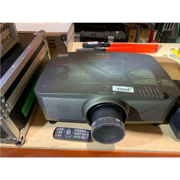 Eiki LC-XL200 Multimedia Projector