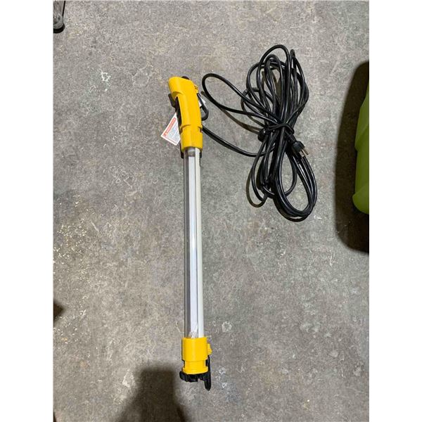 Tubular Fluorescent Clip Lamp