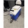 Image 4 : Cruzin Cooler Electric Cooler Scooter with Folding Padded Seat - Blue