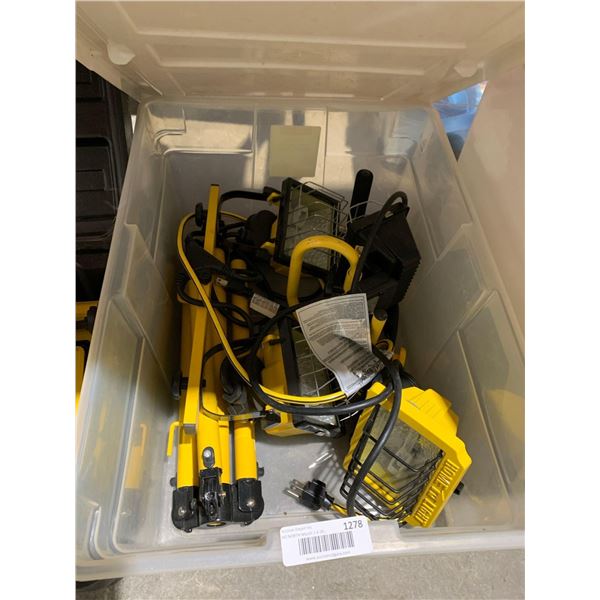 Lot of 4 Yellow Work Lights with Stand