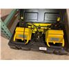 Image 1 : Lot of 2 Yellow Work Lights with Stand