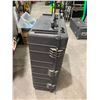 Image 2 : Hard Shell Wheeled Travel Case with Handle - No Keys, Unlocked