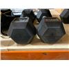 Image 2 : Lot of 2 Hex Dumbbell Weight - 12 x 4.9 x 4.4 Inches, 20 Pounds each