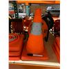 Image 3 : Lot of 4 medium Collapsible Reflective Pylons