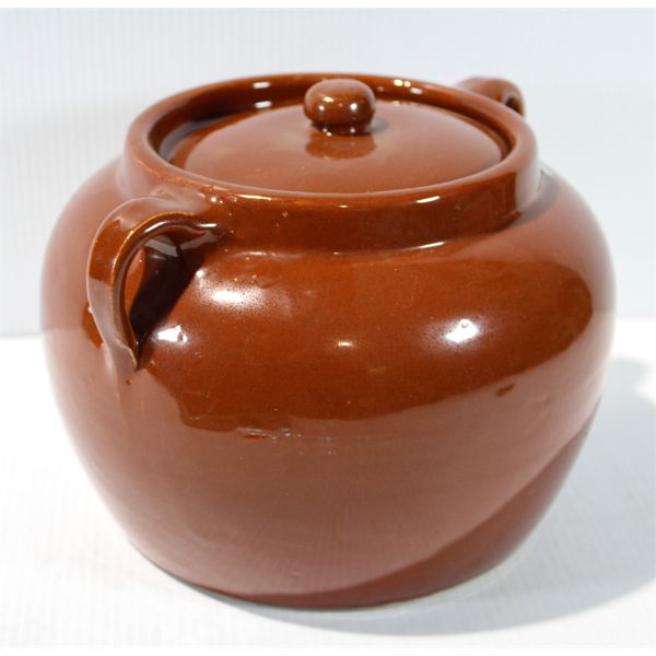 VINTAGE SUNBURST BEAN CROCK IN VERY NICE CONDITION