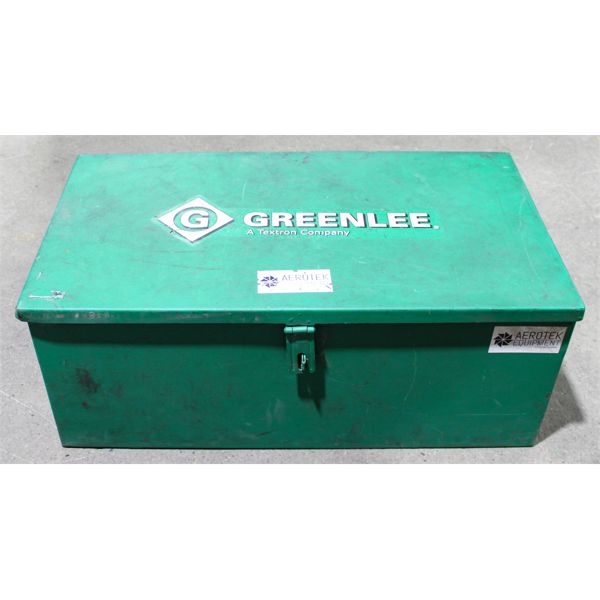 GREENLEE WELDERS BOX OF RATCHET STRAPS AND HOOKS