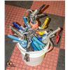 Image 1 : BUCKET OF ASSORTED CAULKING GUNS