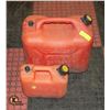 Image 1 : 2 GAS JERRY CANS (1 SMALL & 1 LARGE)