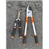 Image 2 : EXTENDABLE PRUNING POLE SAW AND 2 SETS OF PRUNERS