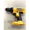 Image 2 : DEWALT 18V DRILL W/ BATTERY AND CHARGER